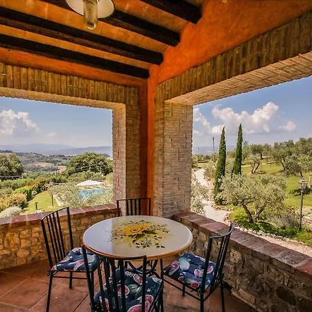 With Private Pool Near Todi. Airco & Wi-fi 빌라 *